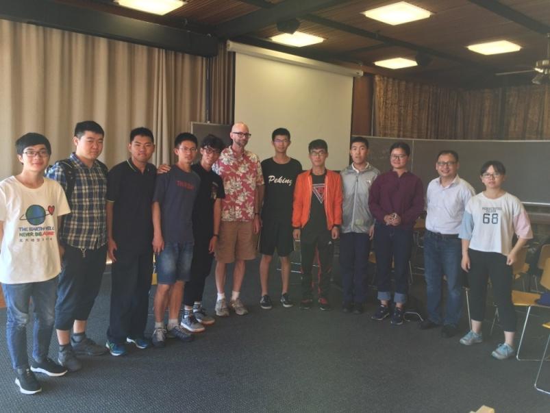 【美女性爱视频
·国际交流】——地球物理学参观ucsd海洋所5.jpg 【美女性爱视频
·国际交流】——地球物理学参观ucsd海洋所5.jpg